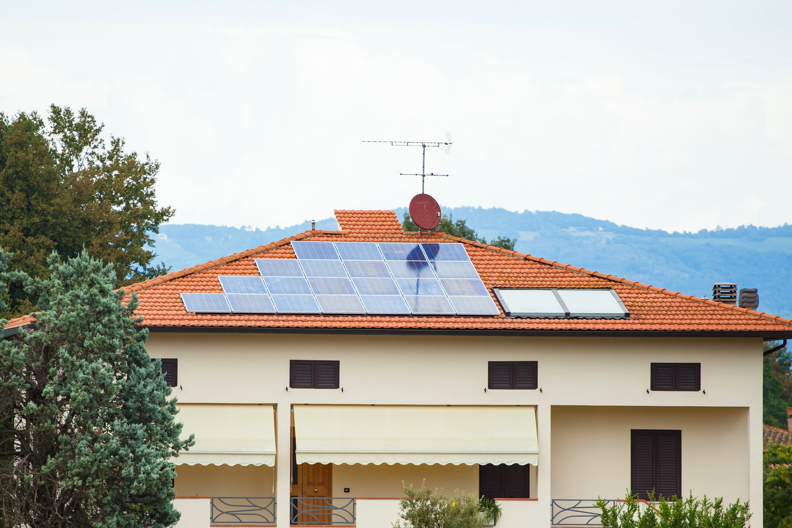 SIZING AN INVERTER FOR A SOLAR POWER SYSTEM